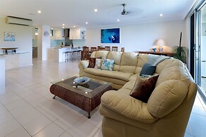 Beach Lodges