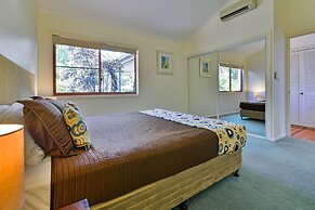 Heliconia Grove 9