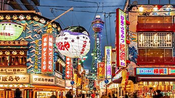 Nipponbashi Crystal Hotel