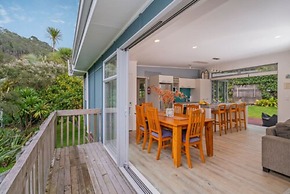 Tatahi Lodge Beach Resort