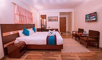 Hotel Spring