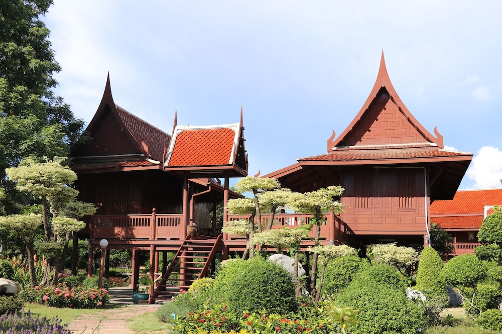 Baan Thai Resort