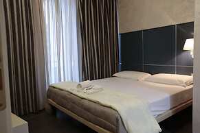 Home Club Suite Hotel