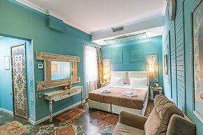 Aivani Hotel