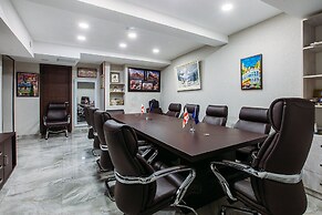 Aivani Hotel