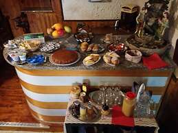 Villa Rosy B&B