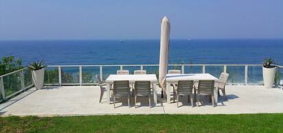 Laperla Lodge
