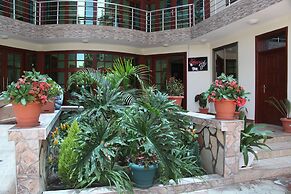 Merves Hotel