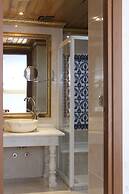 Marmara Deluxe Hotel