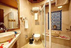 Marmara Deluxe Hotel