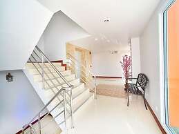 Parvena Hotel