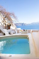 Opsis Cave House