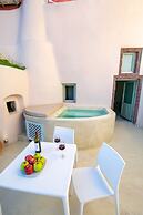 Opsis Cave House