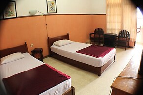 Ananda Hotel