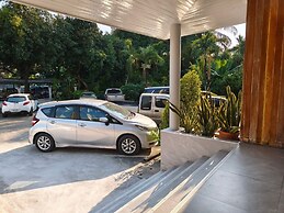Amina Residence