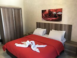 Suzan Studios & Apartments