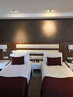 End Glory Hotel