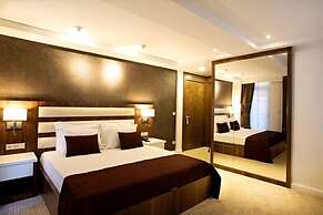 End Glory Hotel