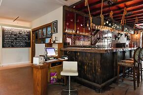 Orchis Hotel