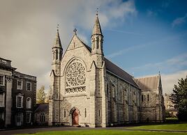 DCU Rooms at All Hallows College - Hostel