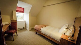 DCU Rooms at All Hallows College - Hostel