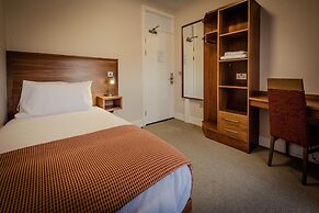 DCU Rooms at All Hallows College - Hostel