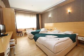 Peracity Hotel