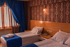 Peracity Hotel