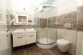 Peracity Hotel