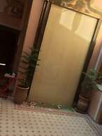 Riad Jenan Adam
