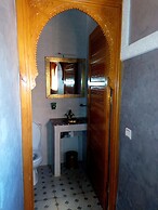 Riad Jenan Adam