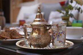 Riad Jenan Adam