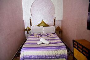 Riad Jenan Adam