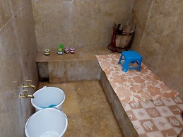 Riad Jenan Adam