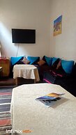 Riad Jenan Adam