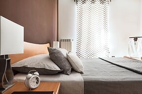 Home At Hotel - Naviglio Pavese