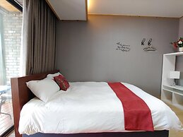 Amantov Pension
