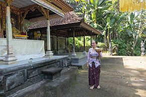 Villa Beji Mawang by GenuineHost