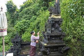Villa Beji Mawang by GenuineHost