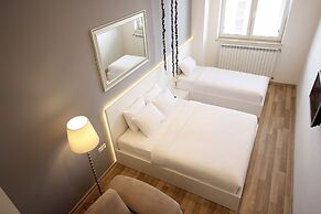 Maxela Apartments
