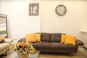 Maxela Apartments
