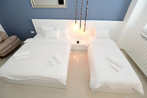 Maxela Apartments
