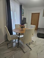 Apartments Mary