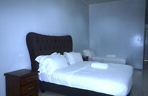 Hotel Phoenix
