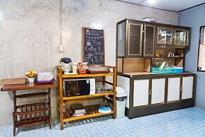 Banchan Hostel