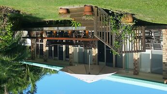Hilltop Hideaway