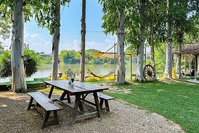 The Antique Riverside