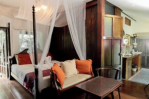 The Antique Riverside
