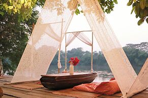 The Antique Riverside