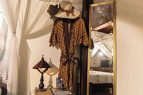 The Antique Riverside